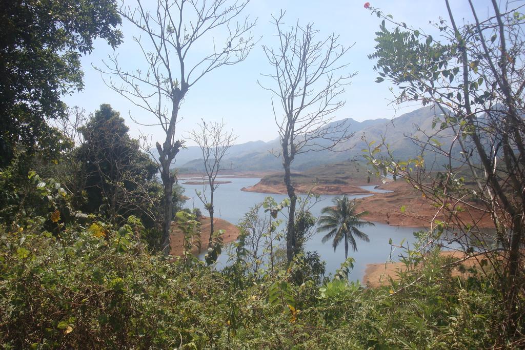 Wayanad Gate Resort Mananthavady Exterior foto